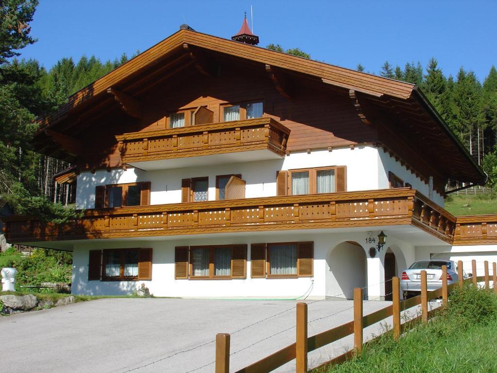 Landhaus Dickhardt Apartment Schladming Ngoại thất bức ảnh